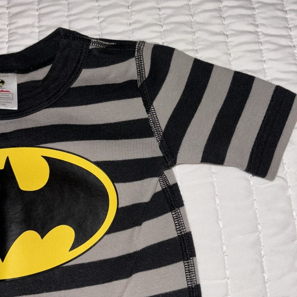 Hanna Andersson Batman shirt pajamas - Picture 5 of 10
